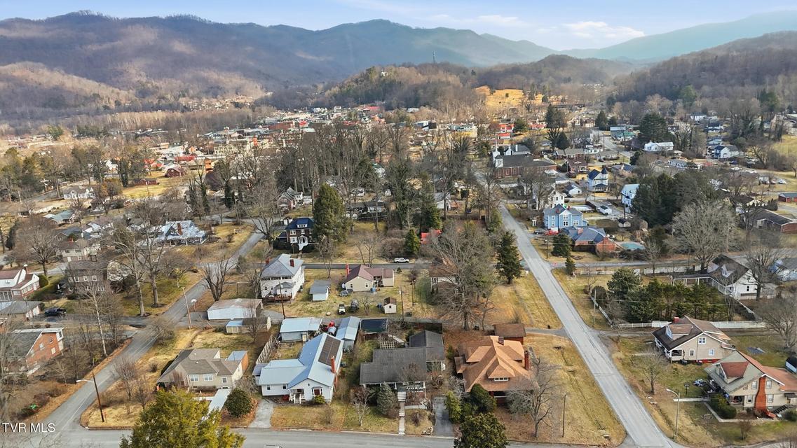 Photo #57: 113 2nd Street