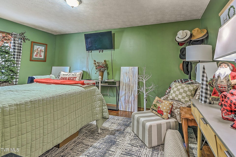 Photo #32: 227&225 Old Beason Well Road