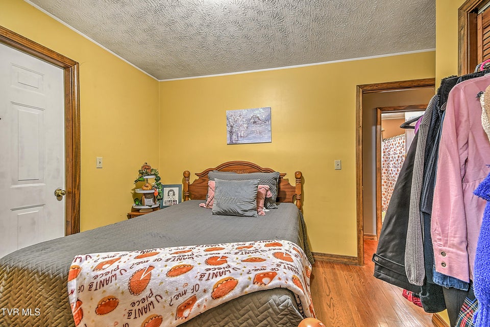 Photo #38: 227&225 Old Beason Well Road