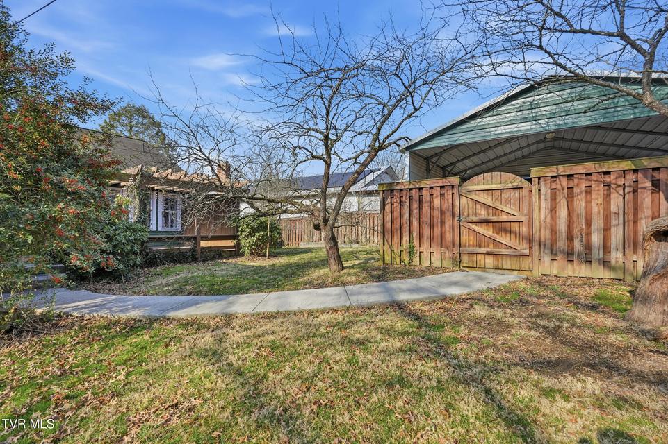 Photo #10: 113 2nd Street