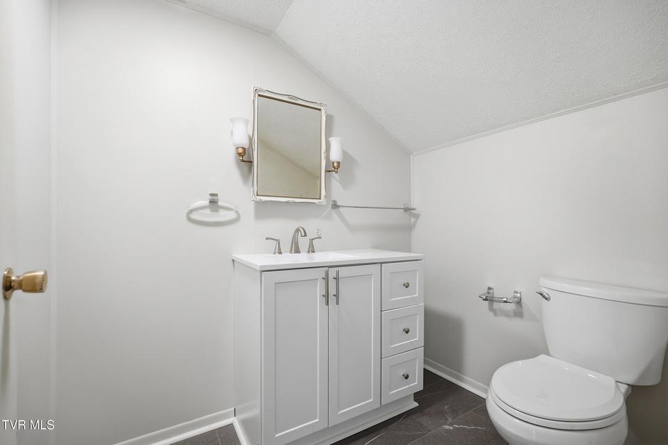 Photo #39: 113 2nd Street