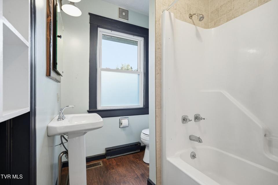 Photo #44: 113 2nd Street