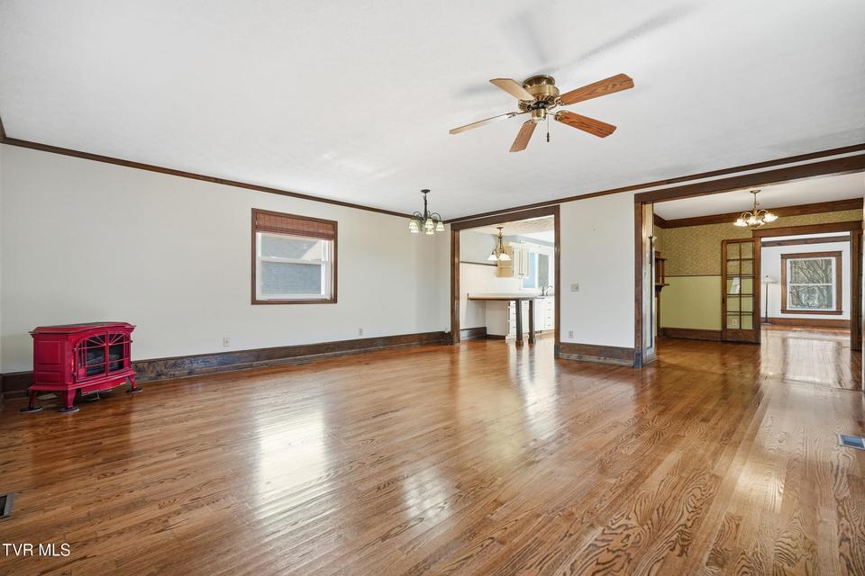 Photo #17: 113 2nd Street