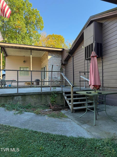 Photo #12: 1801 Lakeview Drive