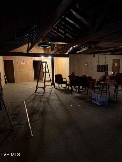 Photo #47: 1801 Lakeview Drive