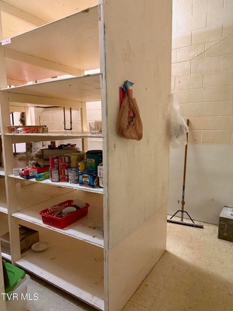 Photo #53: 1801 Lakeview Drive