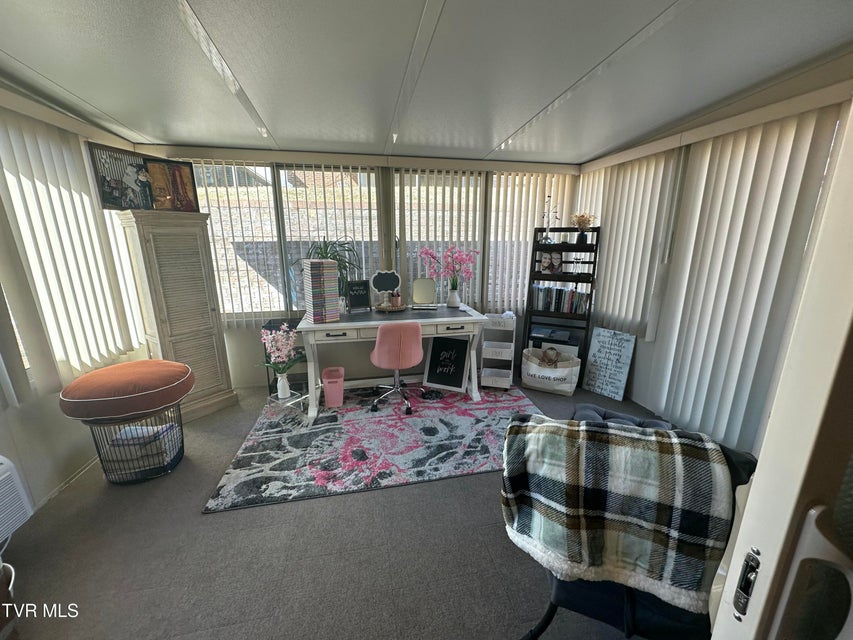 Photo #22: 333 Viking Place