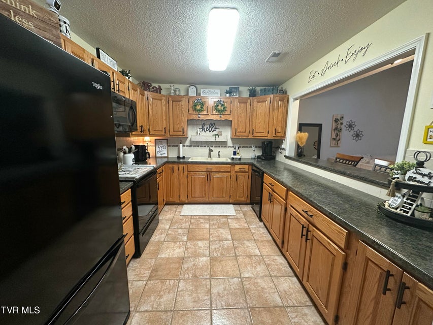 Photo #6: 333 Viking Place