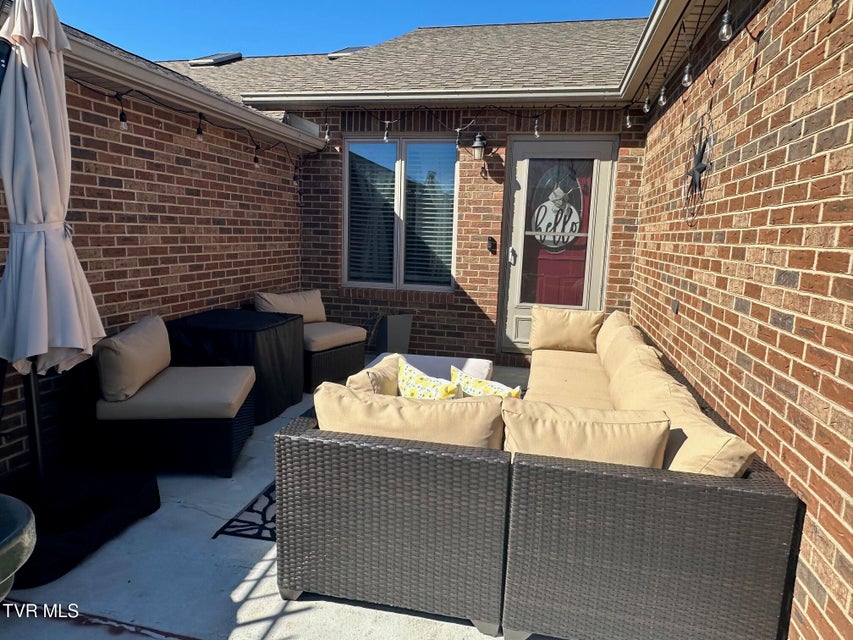 Photo #2: 333 Viking Place