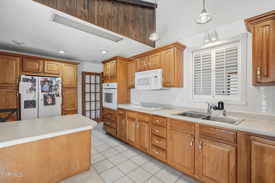 Photo #8: 629 Old Embreeville Road