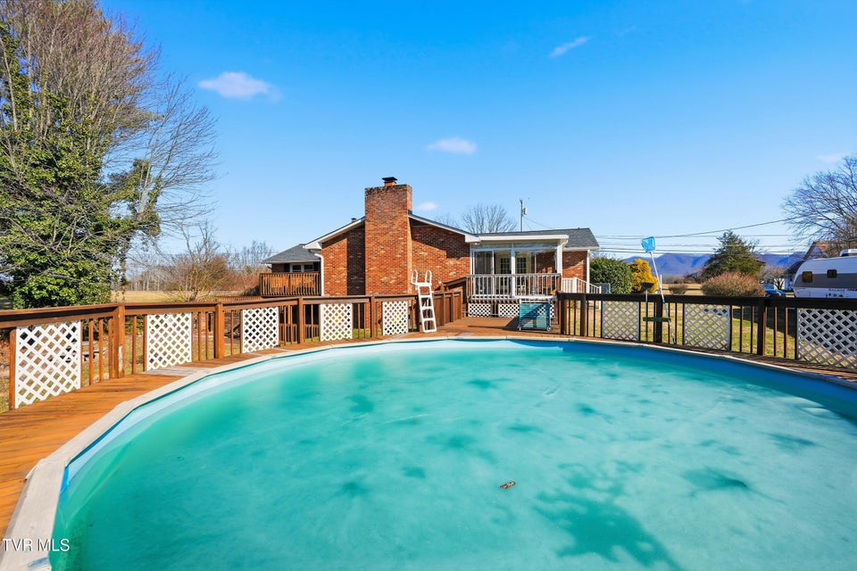 Photo #31: 629 Old Embreeville Road