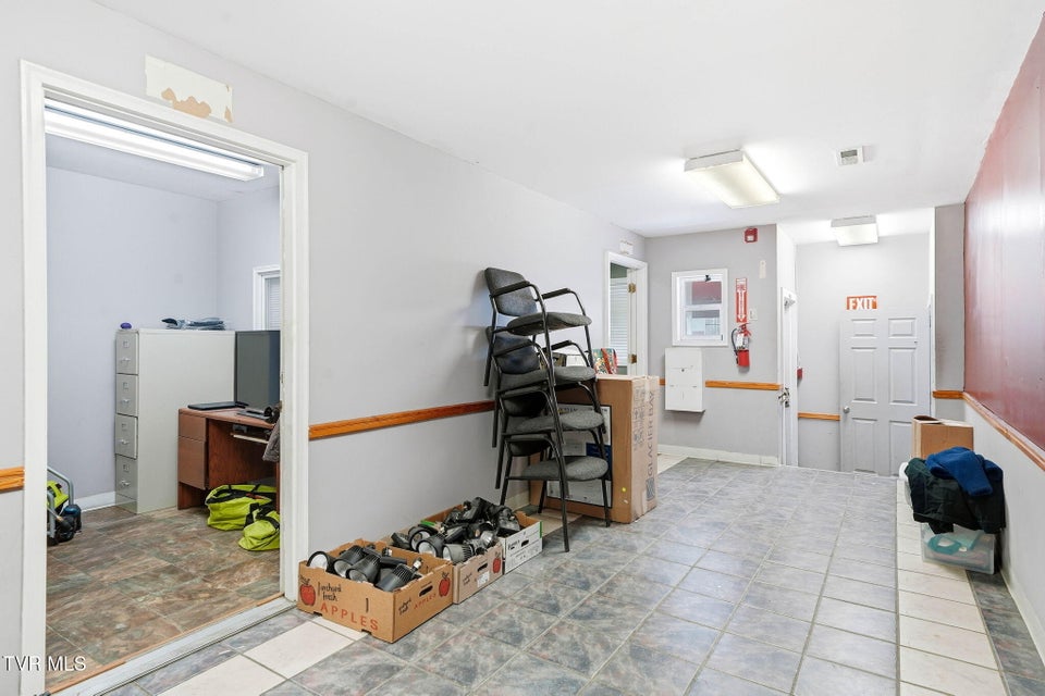 Photo #19: 427 & 431 Sullivan Street