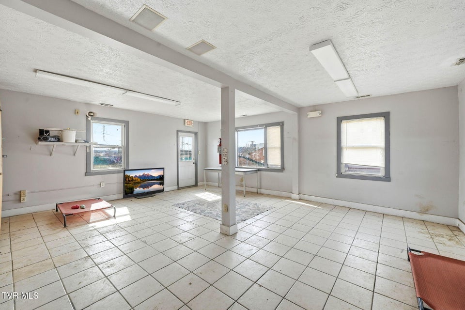 Photo #35: 427 & 431 Sullivan Street