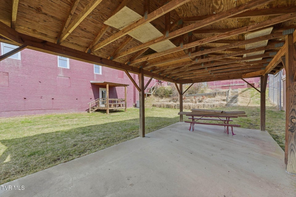 Photo #41: 427 & 431 Sullivan Street