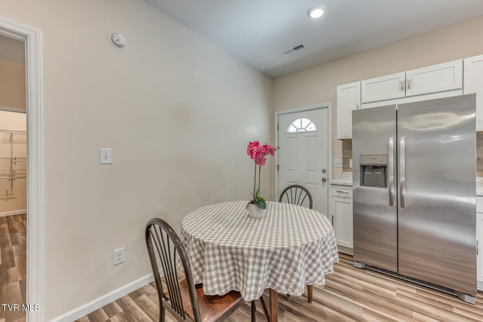 Photo #17: 411 Chestnut Street