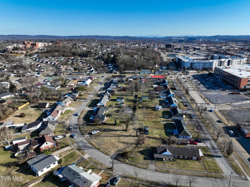 Photo #16: 524 Sequoyah Drive