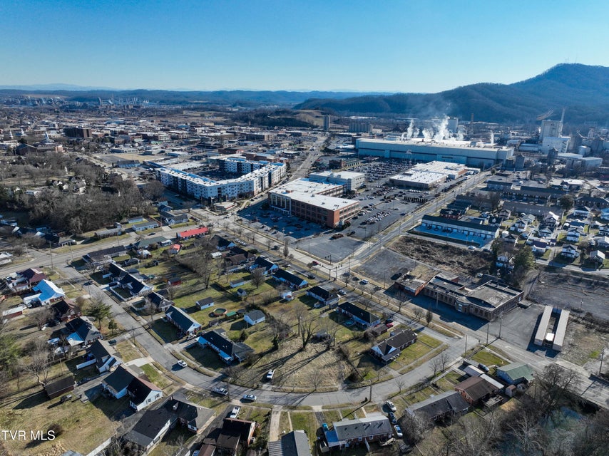 Photo #18: 524 Sequoyah Drive