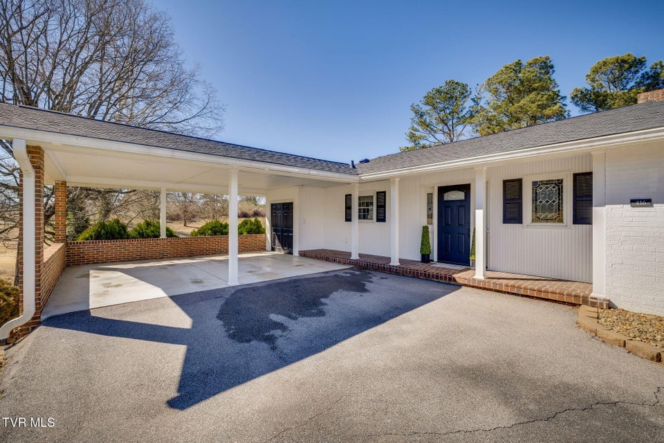 Photo #6: 416 Manderley Road