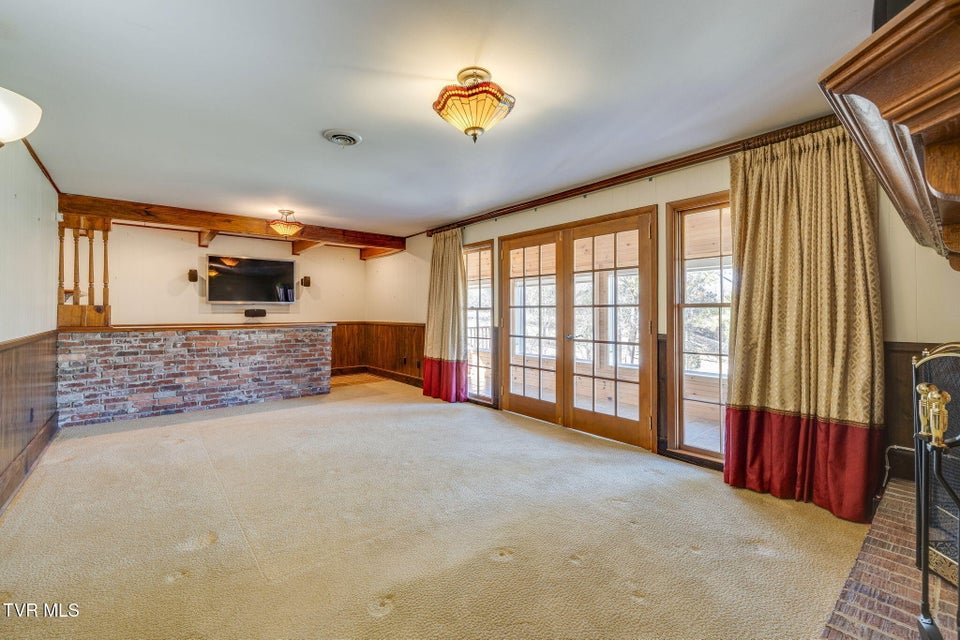 Photo #30: 416 Manderley Road