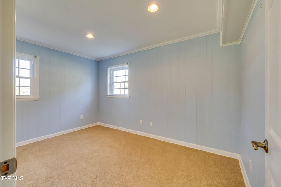 Photo #34: 416 Manderley Road