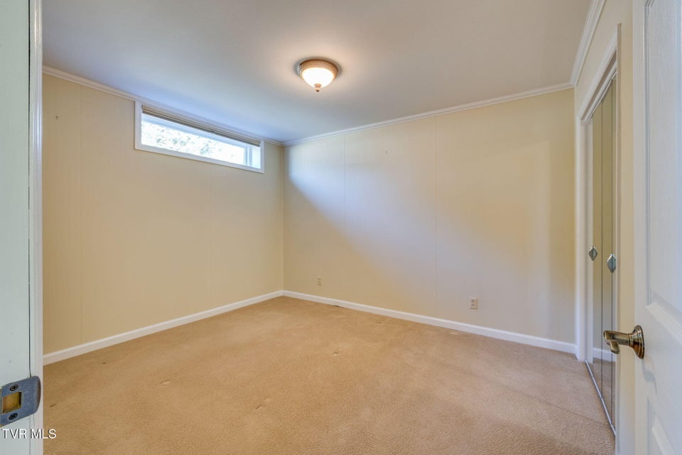 Photo #40: 416 Manderley Road