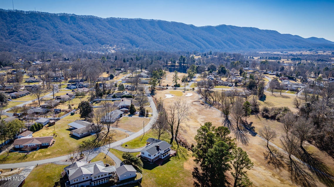 Photo #56: 416 Manderley Road