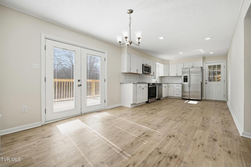 Photo #18: 1506 Mountain View Avenue