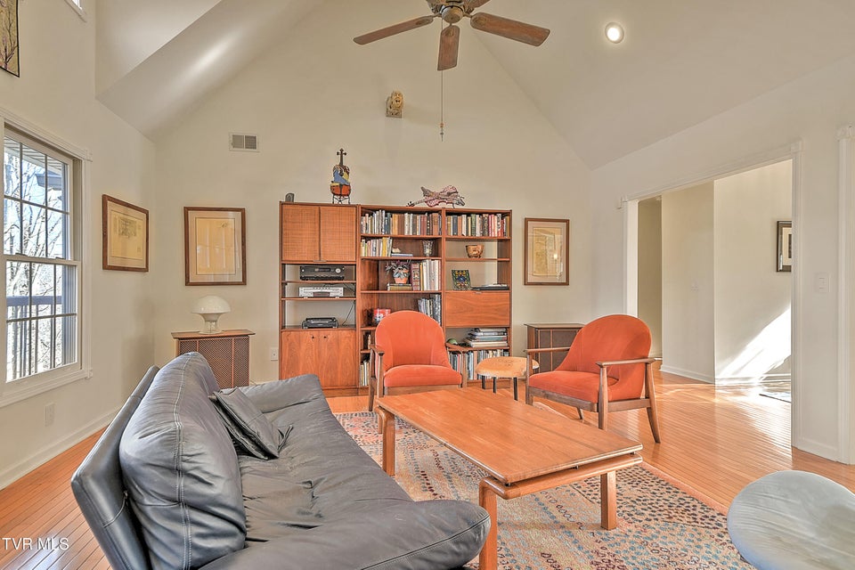 Photo #12: 3016 Vicksburg Road