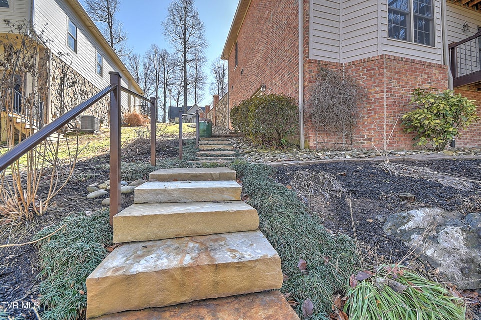 Photo #54: 3016 Vicksburg Road