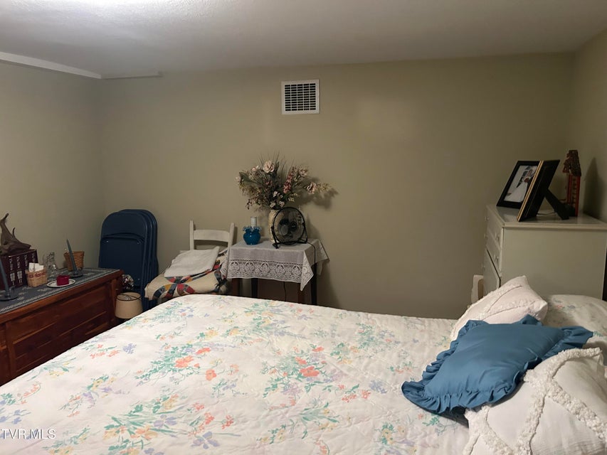 Photo #18: 1130 Hixson Avenue