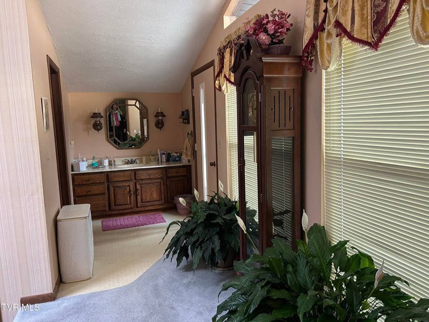 Photo #15: 1130 Hixson Avenue