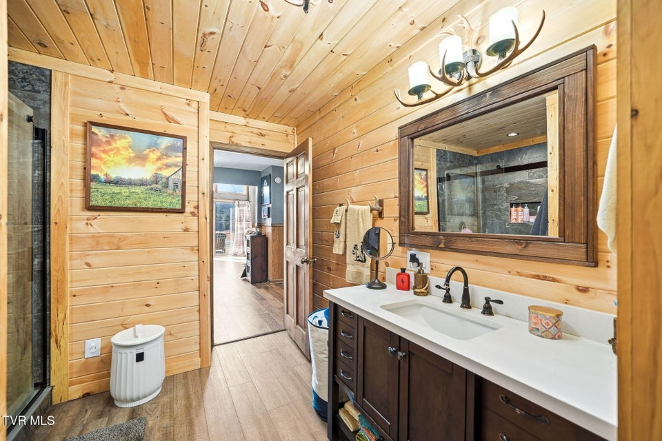 Photo #20: 251 Forbes Street