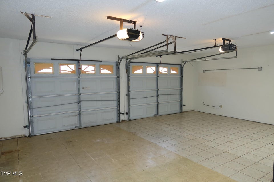 Photo #63: 744 Stuffle Street