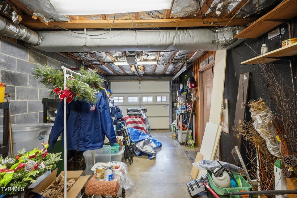 Photo #61: 1511 Mountain View Avenue