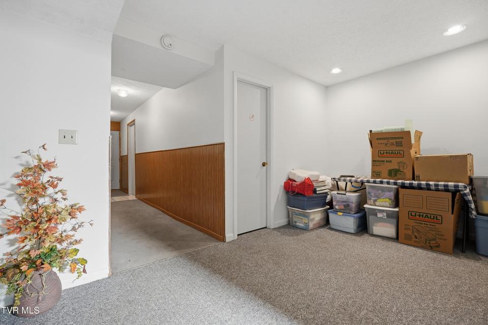 Photo #57: 1511 Mountain View Avenue