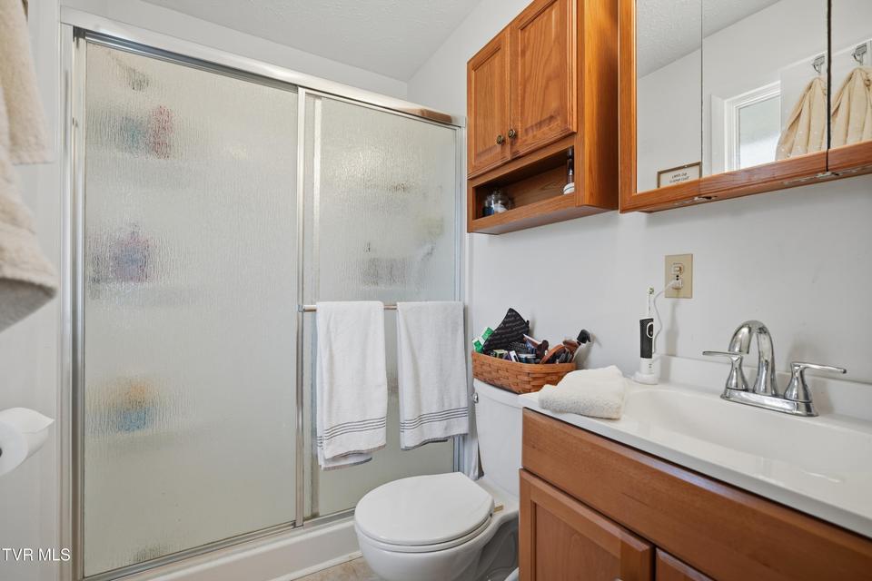 Photo #32: 1511 Mountain View Avenue