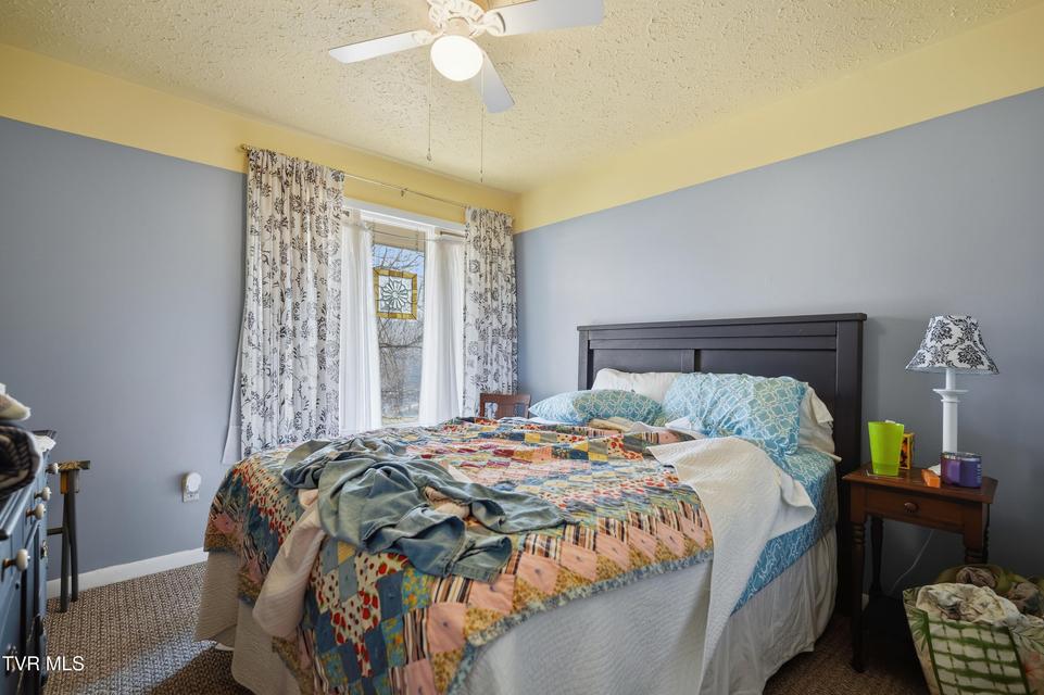 Photo #33: 1511 Mountain View Avenue