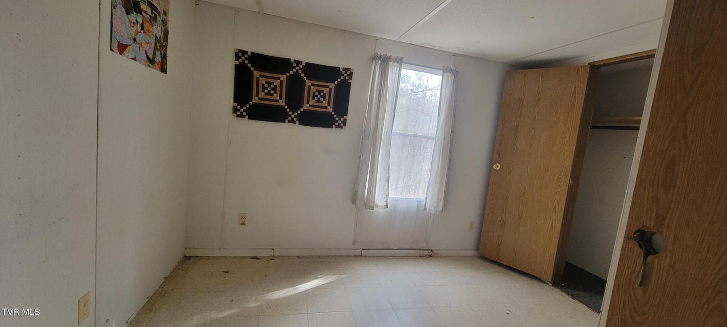 Photo #15: 1365 Stone Mountain Road