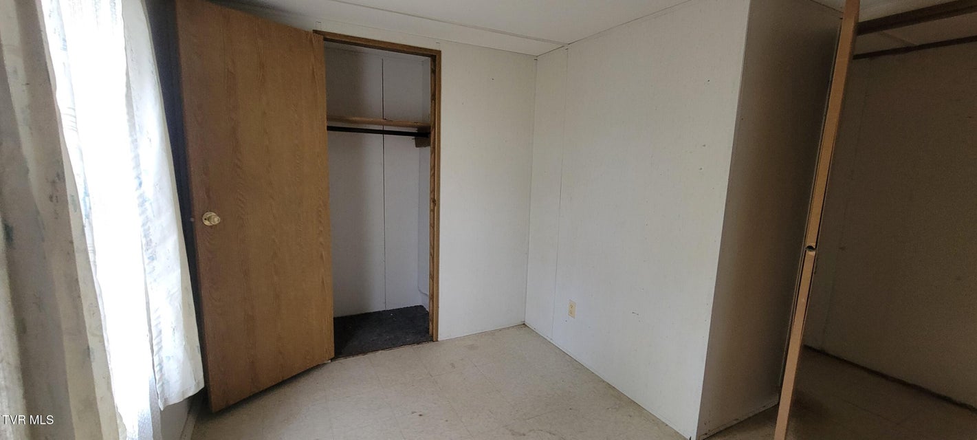 Photo #16: 1365 Stone Mountain Road