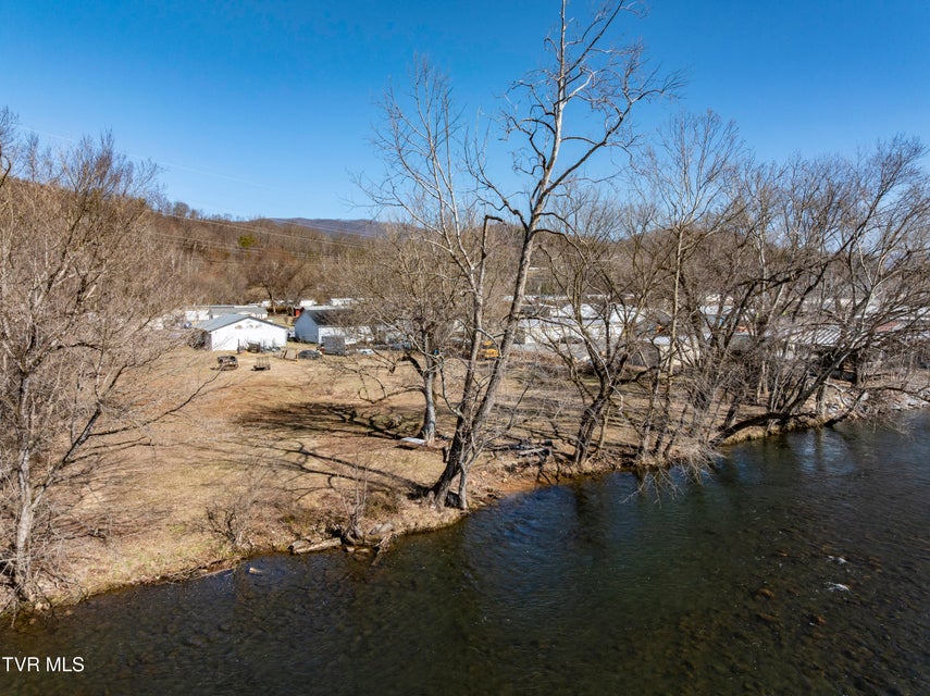 Photo #10: 217 Lovers Lane