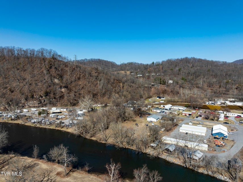 Photo #13: 217 Lovers Lane