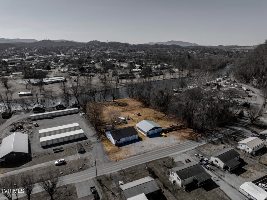 Photo #19: 217 Lovers Lane