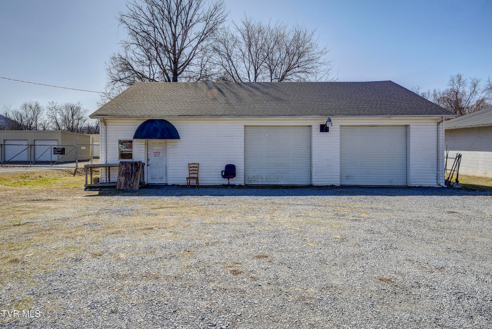 Photo #21: 217 Lovers Lane