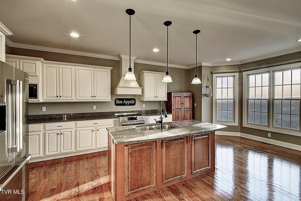 Photo #15: 2325 Colonial View Road