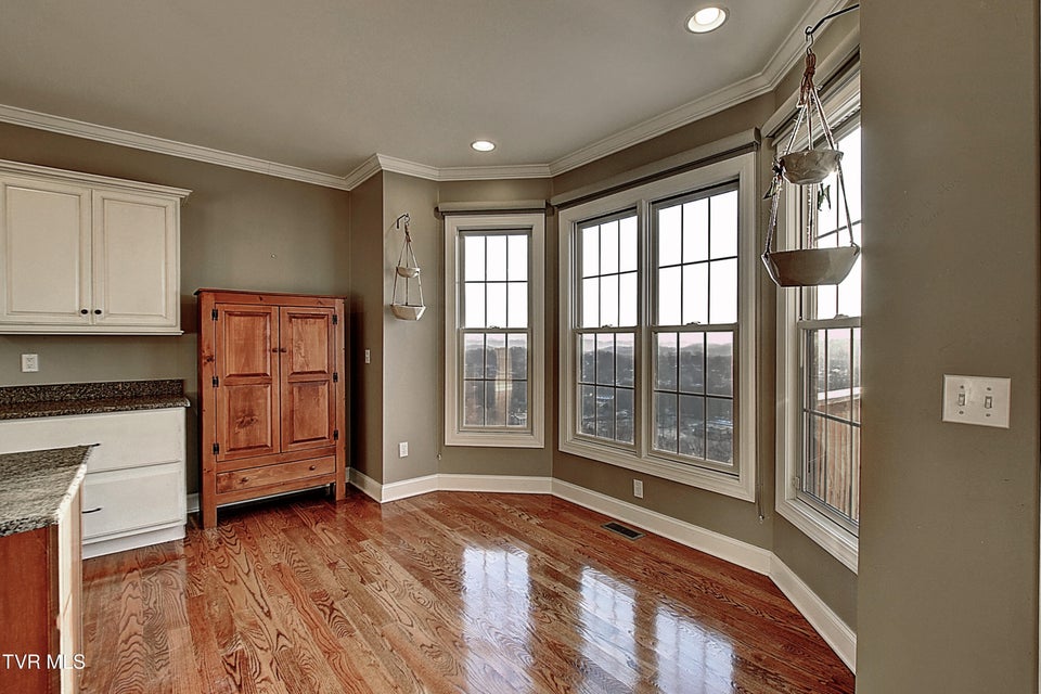 Photo #22: 2325 Colonial View Road