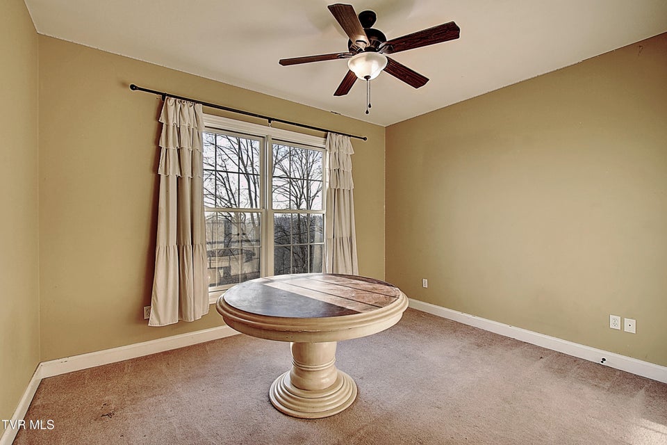 Photo #40: 2325 Colonial View Road