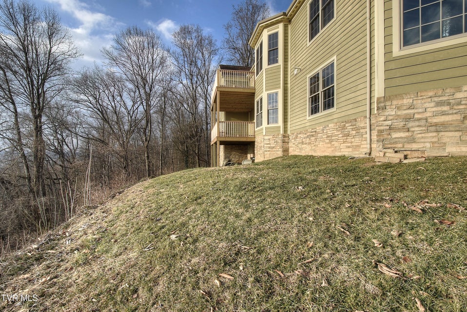 Photo #57: 2325 Colonial View Road