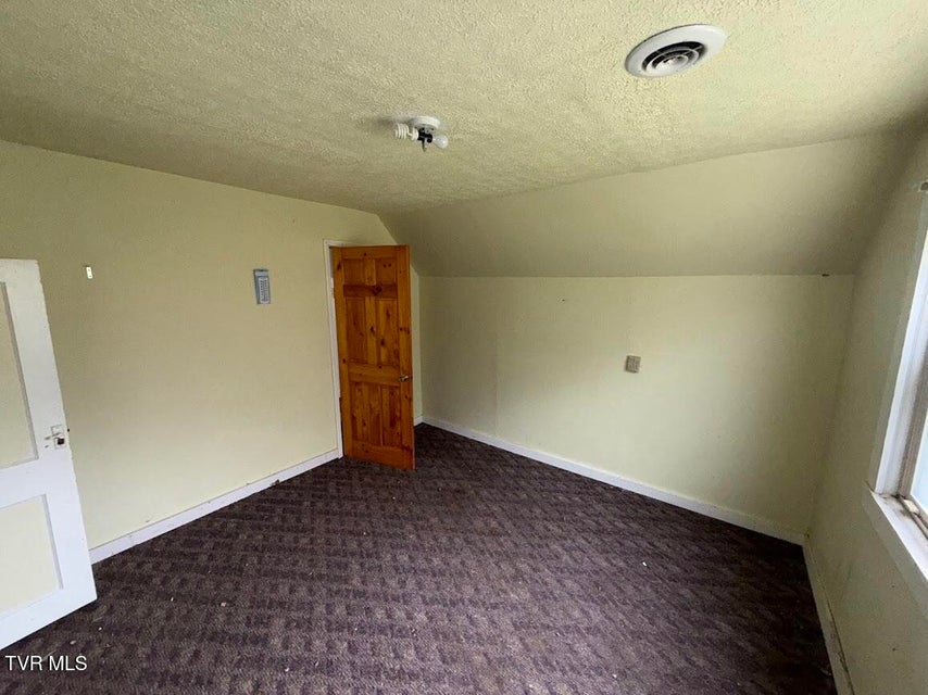 Photo #11: 1427 Reed Hollow Road