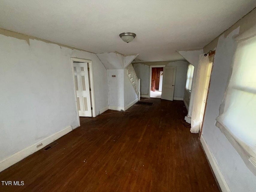 Photo #14: 1427 Reed Hollow Road