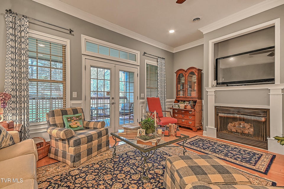 Photo #21: 282 Dublin Road